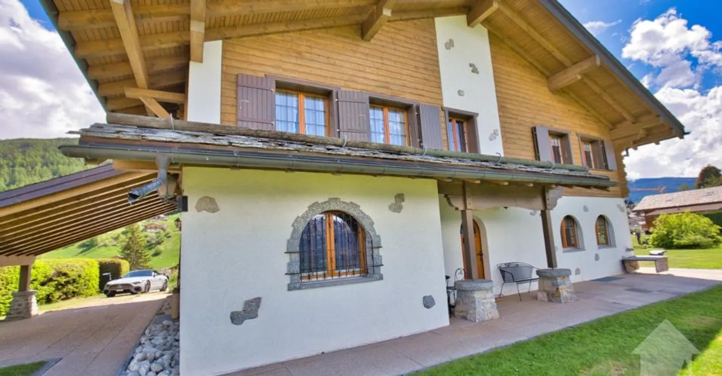 Chalet Charmant avec Vue Panoramique - Photo 5 sur 12