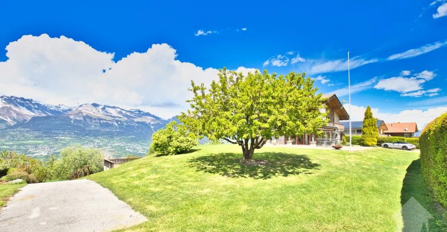Chalet Charmant avec Vue Panoramique - Photo 8 sur 12