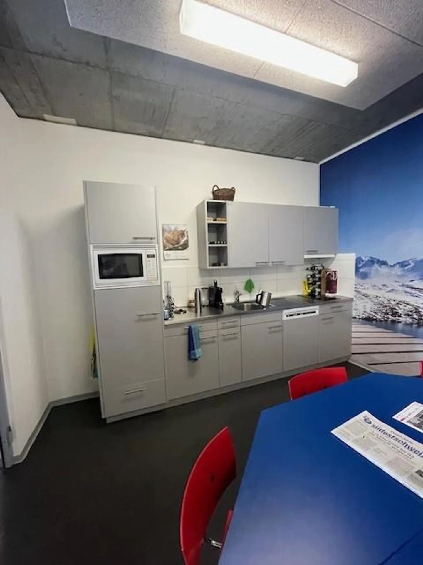 Spazio ufficio di 161m2 / spazio di stoccaggio di 229m2 - Foto 9 di 14