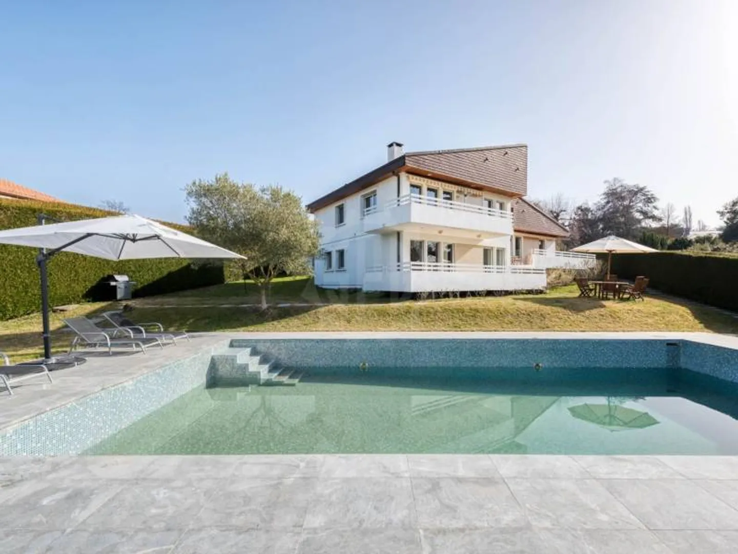 Villa chaleureuse - Cologny - Photo 1 sur 12