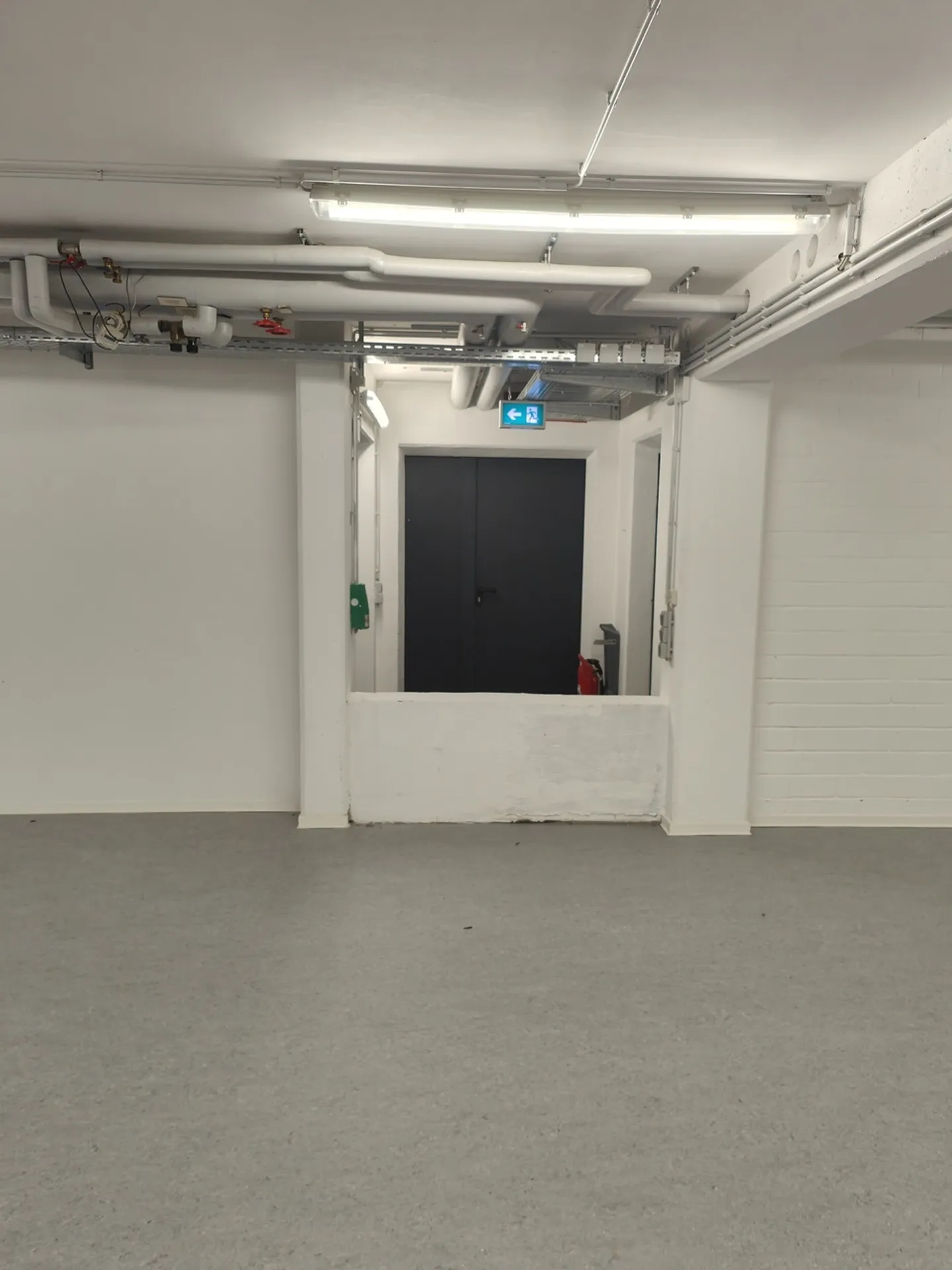 Espace de stockage de 384m2 Cologne - Colonia-Allee 13 - Photo 10 sur 13