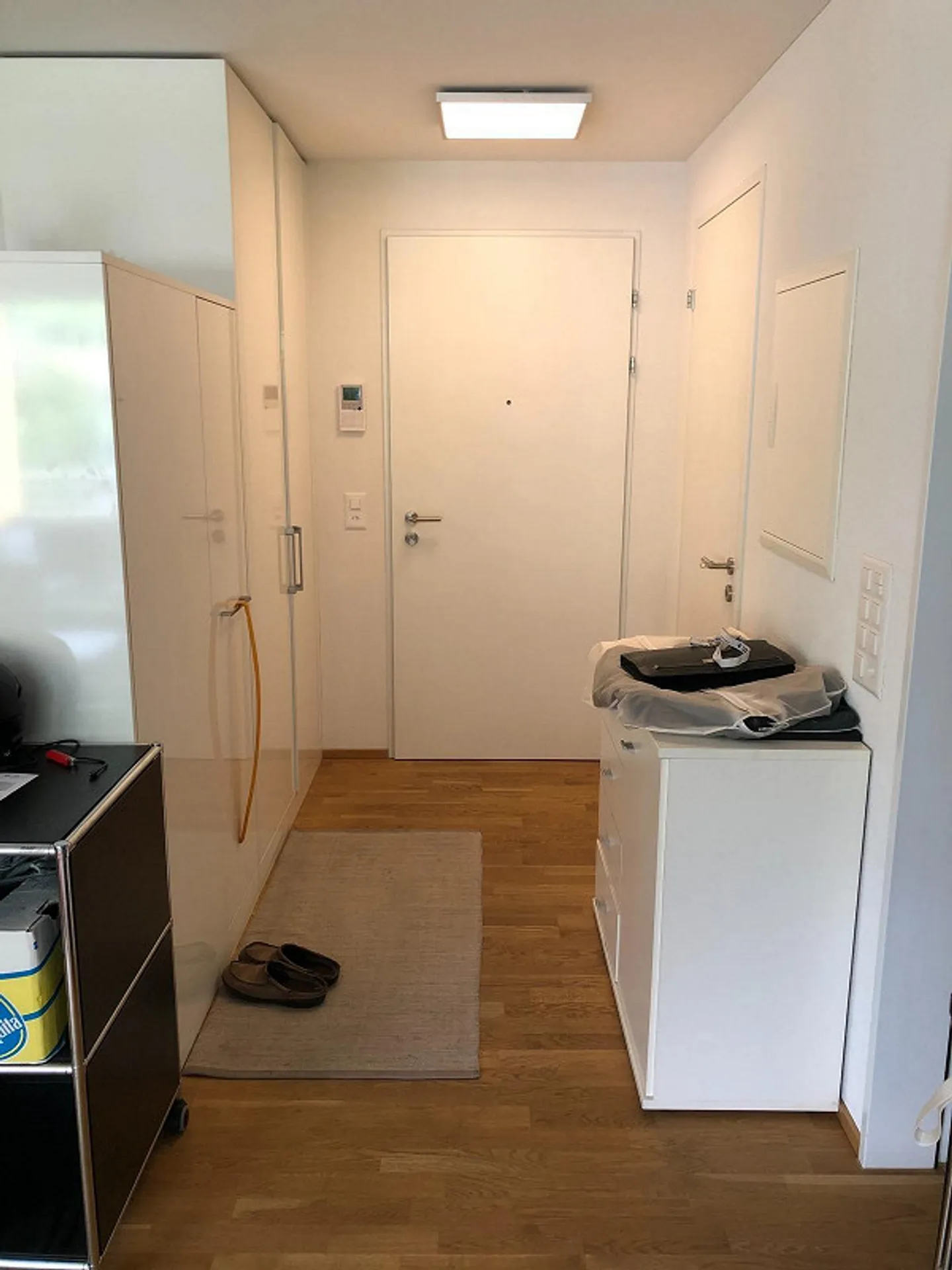 Appartamento centrale di 2,5 stanze con balcone - Foto 3 di 8