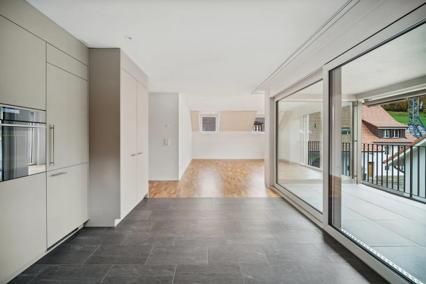 Appartamento duplex moderno di 4,5 locali - Foto 3 di 15