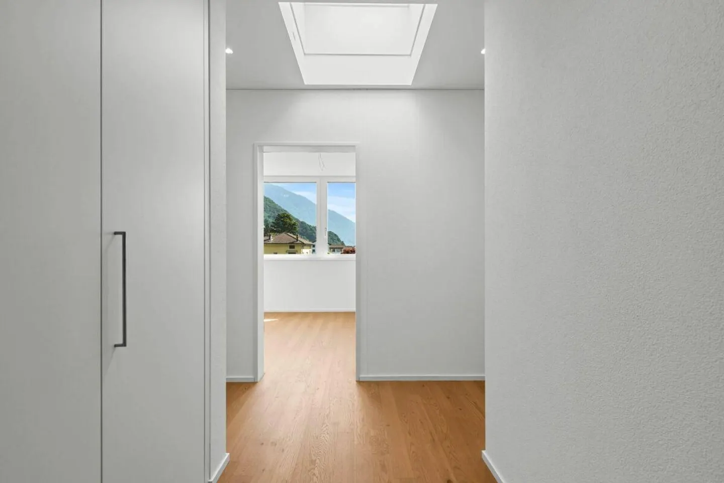 Residenza Alla Rocca - App. 6 im obersten Stock - 3.5 Zimmer - Foto 2 von 17