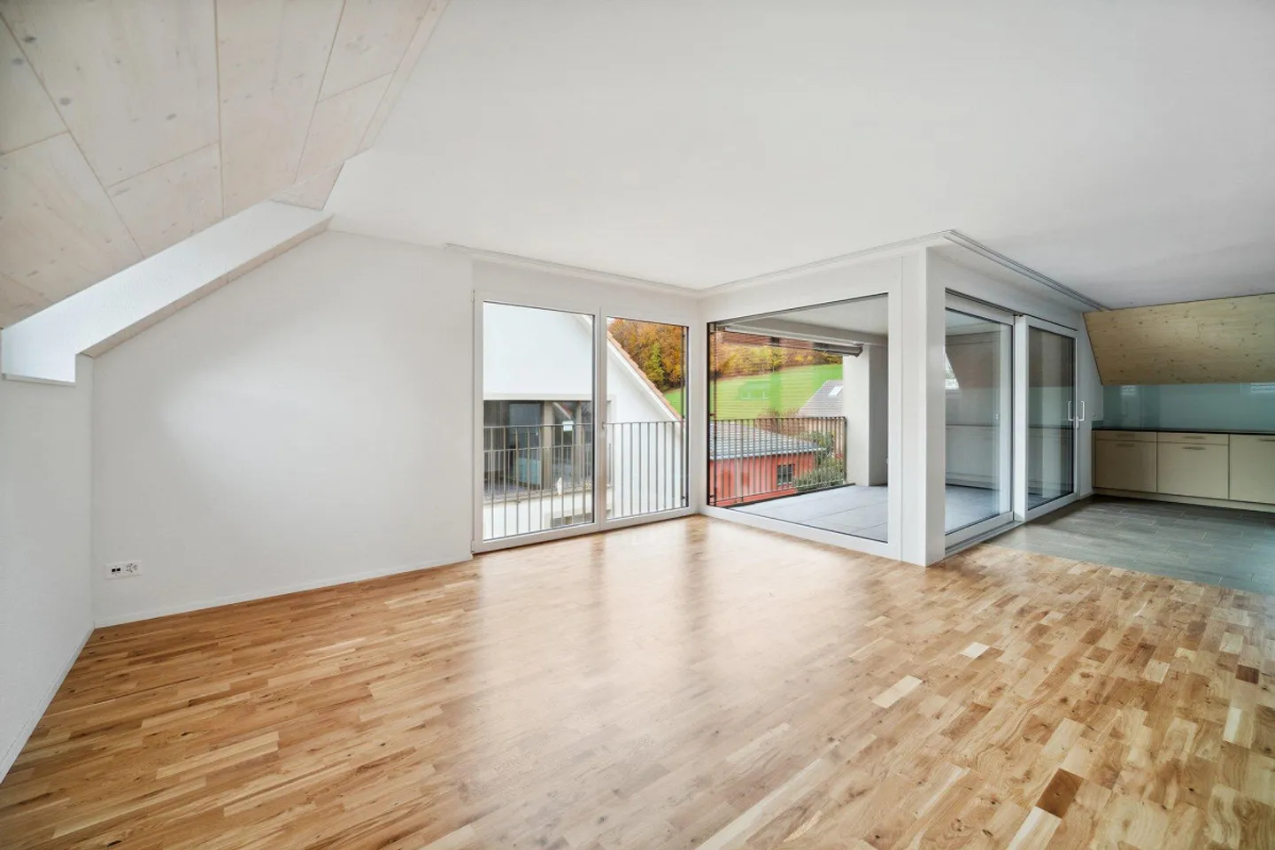 Appartamento duplex moderno di 4,5 locali - Foto 5 di 15