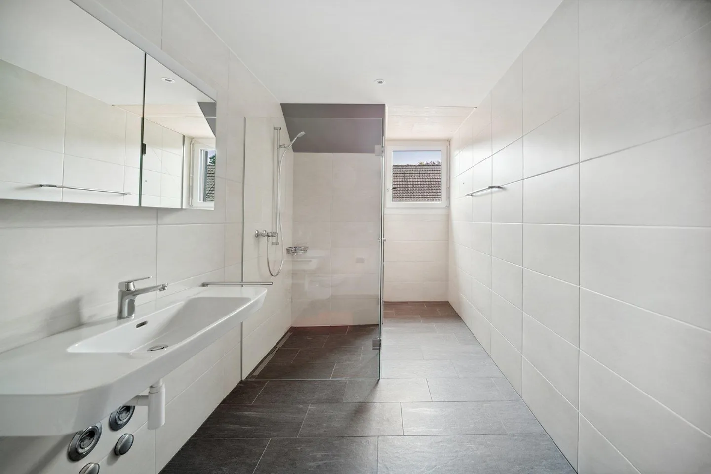 Appartamento duplex moderno di 4,5 locali - Foto 7 di 15