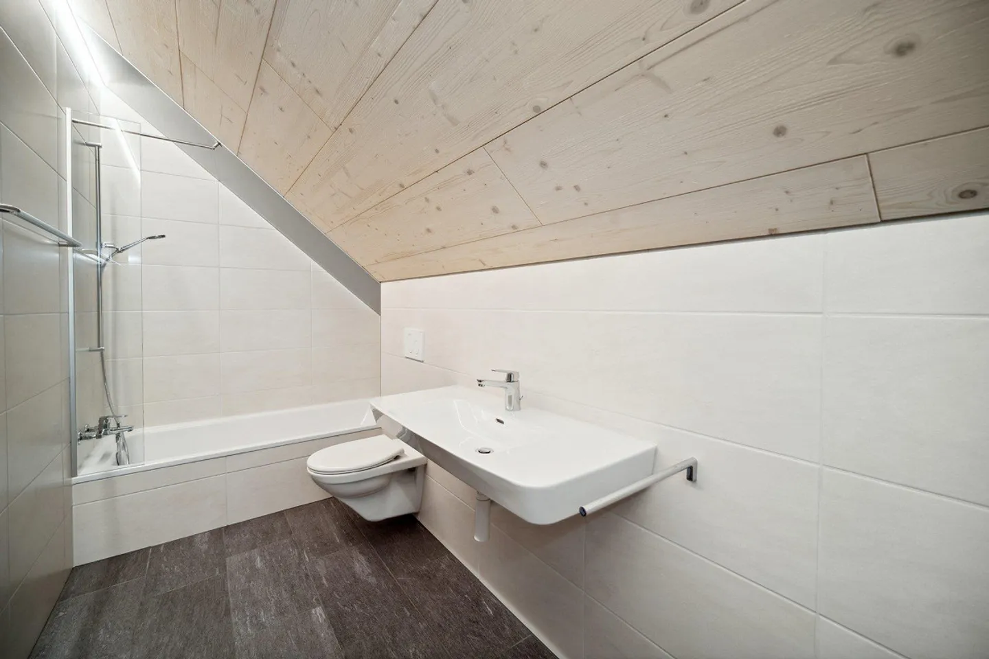 Appartamento duplex moderno di 4,5 locali - Foto 9 di 15