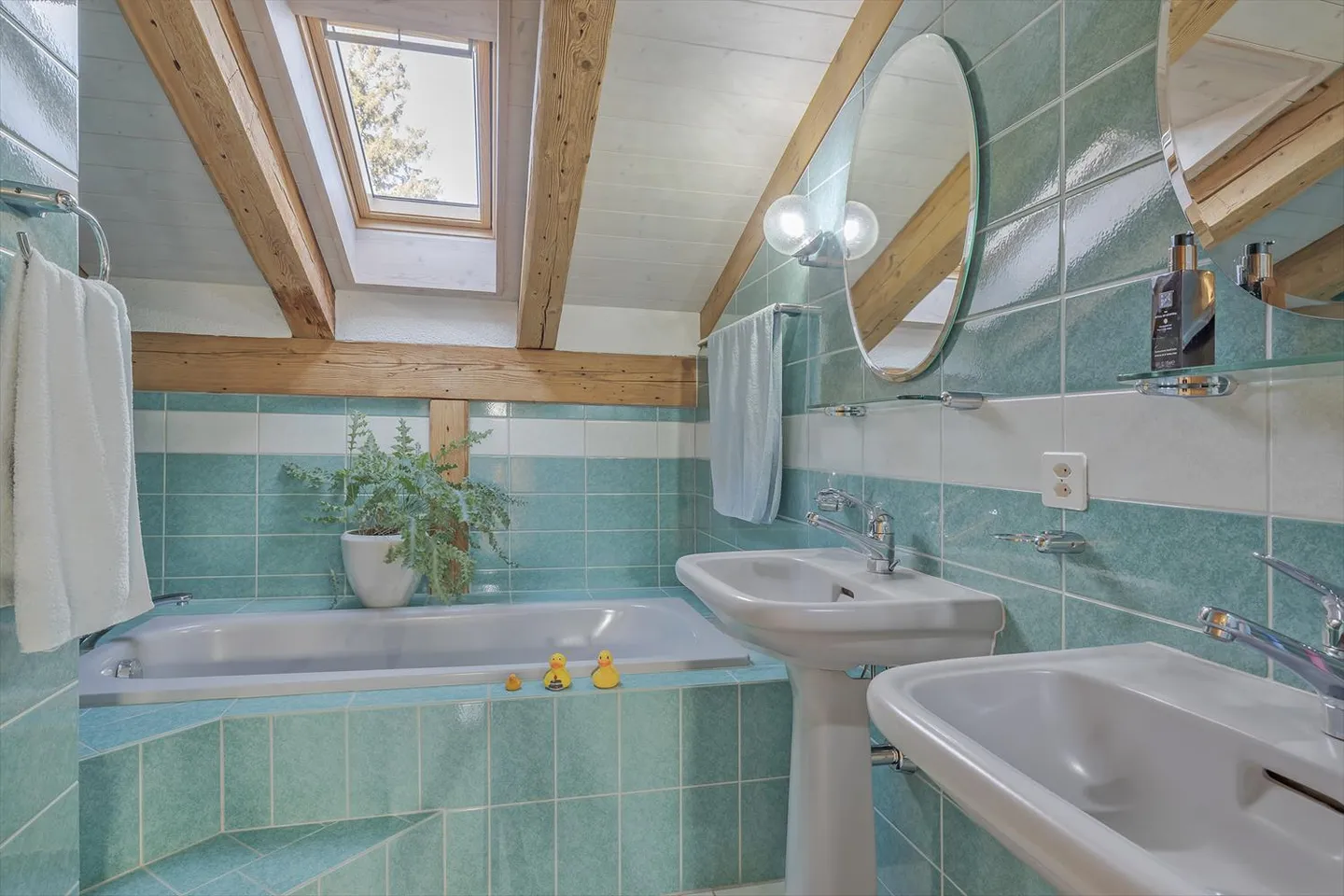 Ultimo piano 4.5 stanze - Foto 8 di 13