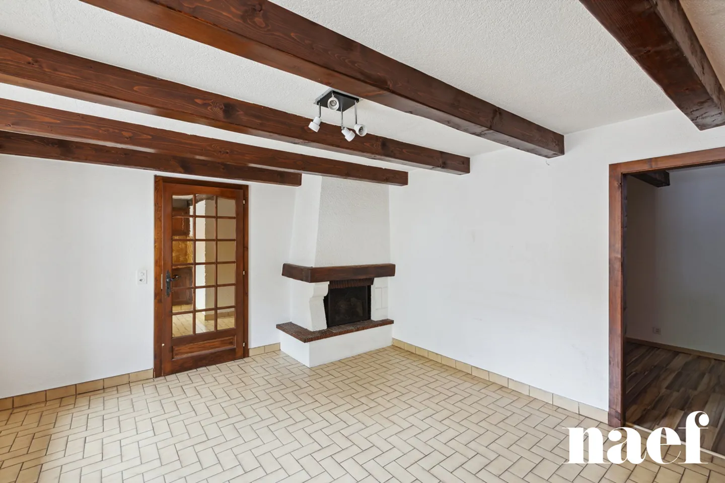 Gemischt genutztes Gebäude - Foto 7 von 8