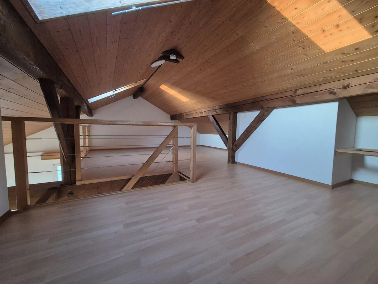 Charmante Galeriewohnung bei Thun - Foto 4 von 11