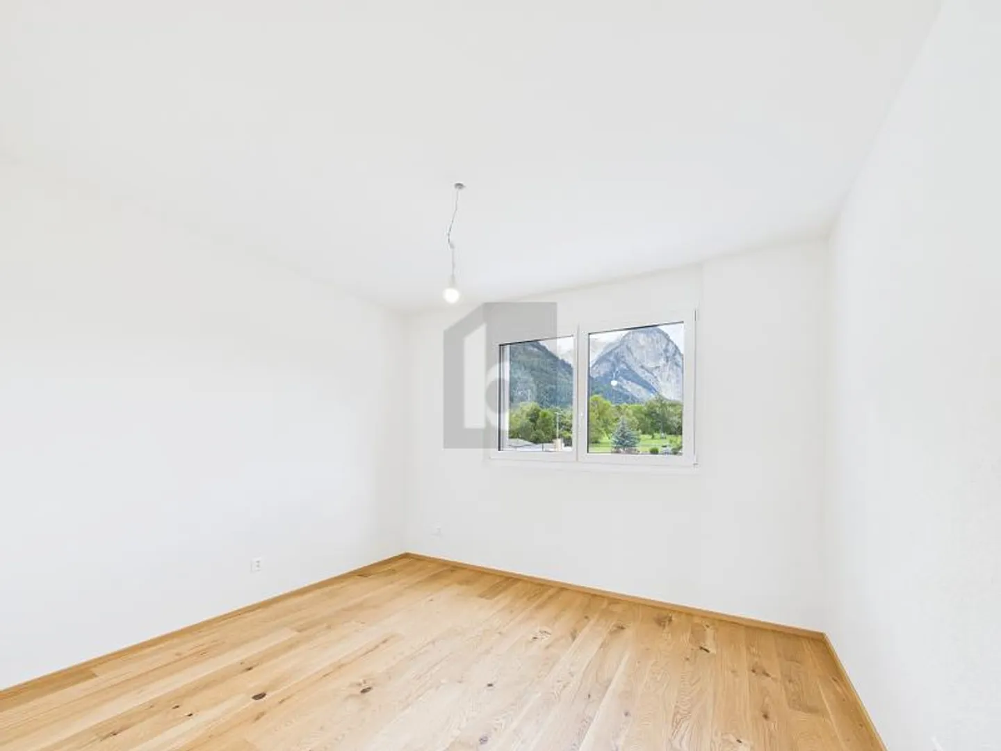 Attique 3.5 pièces - Foto 4 von 6