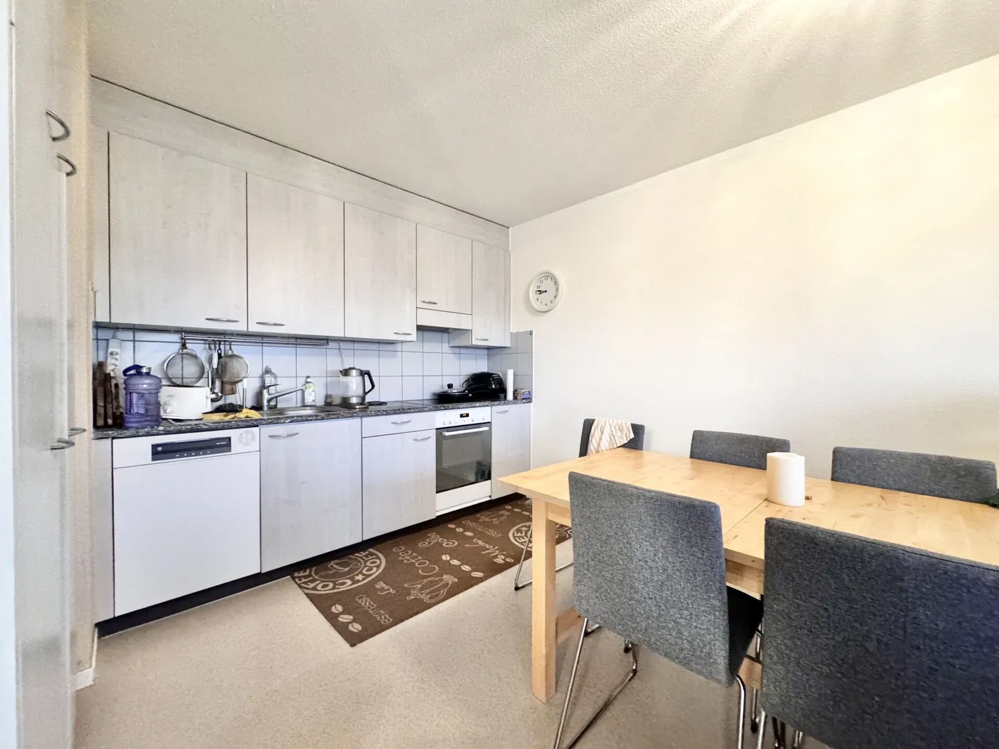 Helles Zimmer in WG - Foto 5 von 6