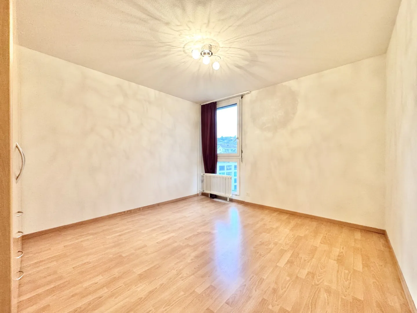 Helles Zimmer in WG - Foto 1 von 6