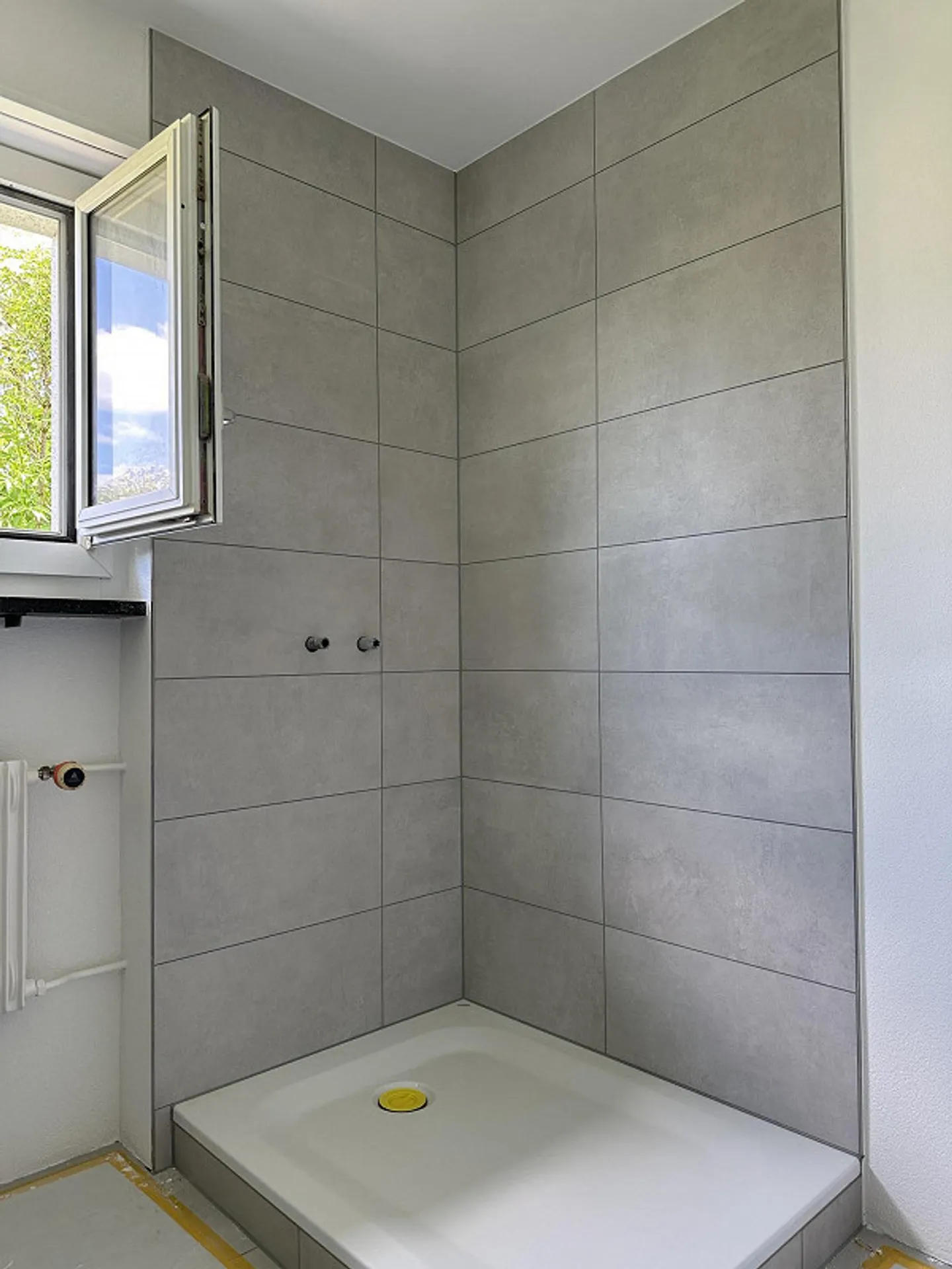 Bijou entièrement rénové à tomber amoureux – avec balcon et jardin - Photo 11 sur 26
