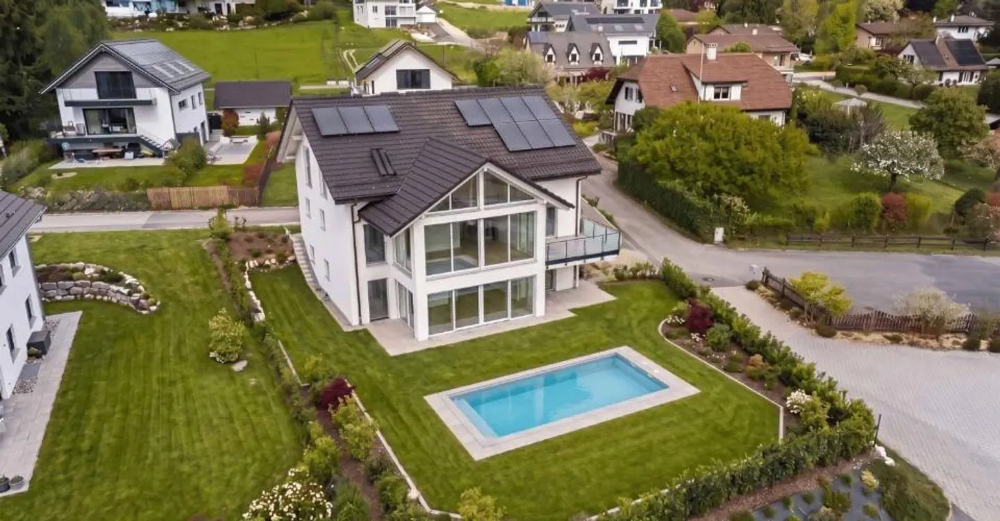 Villa spacieuse avec jardin - Photo 9 sur 13