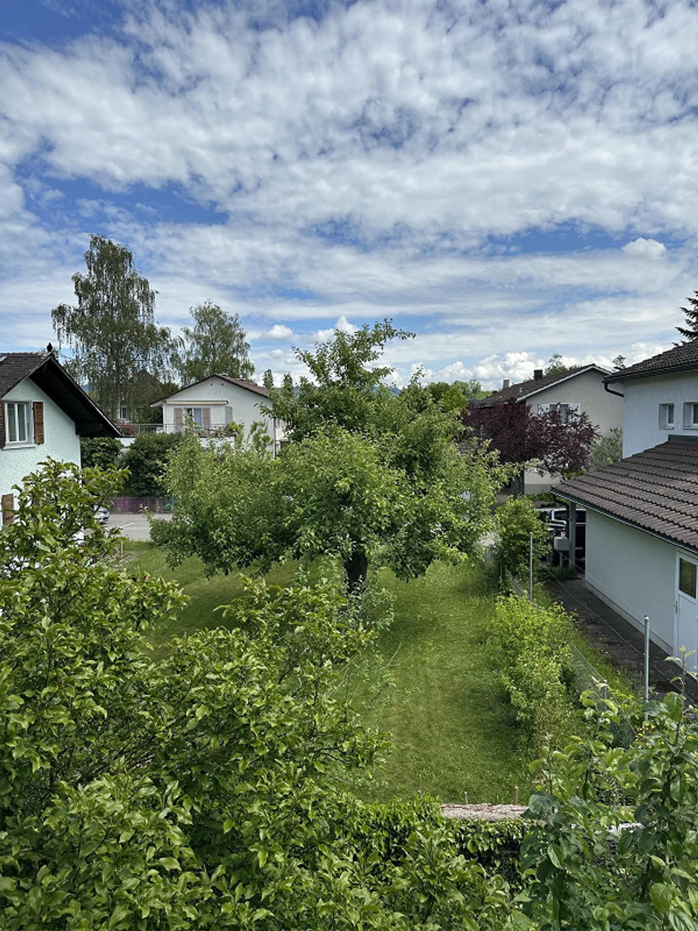 Bijou entièrement rénové à tomber amoureux – avec balcon et jardin - Photo 25 sur 26