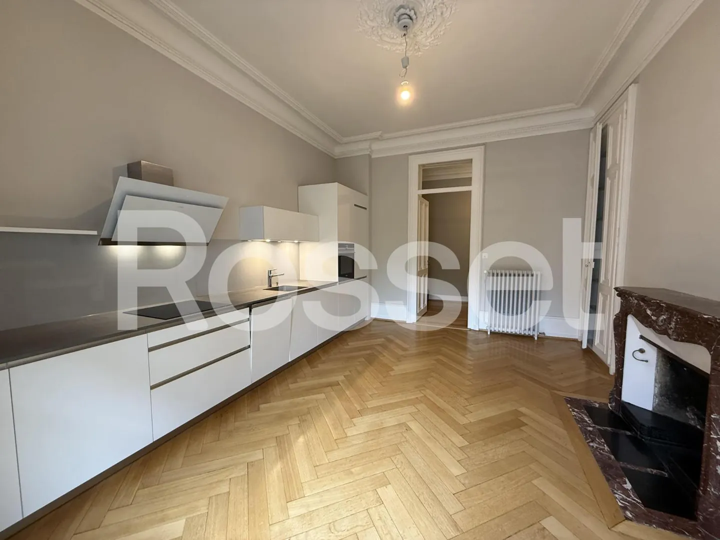 Appartamento 6 locali - Foto 2 di 12