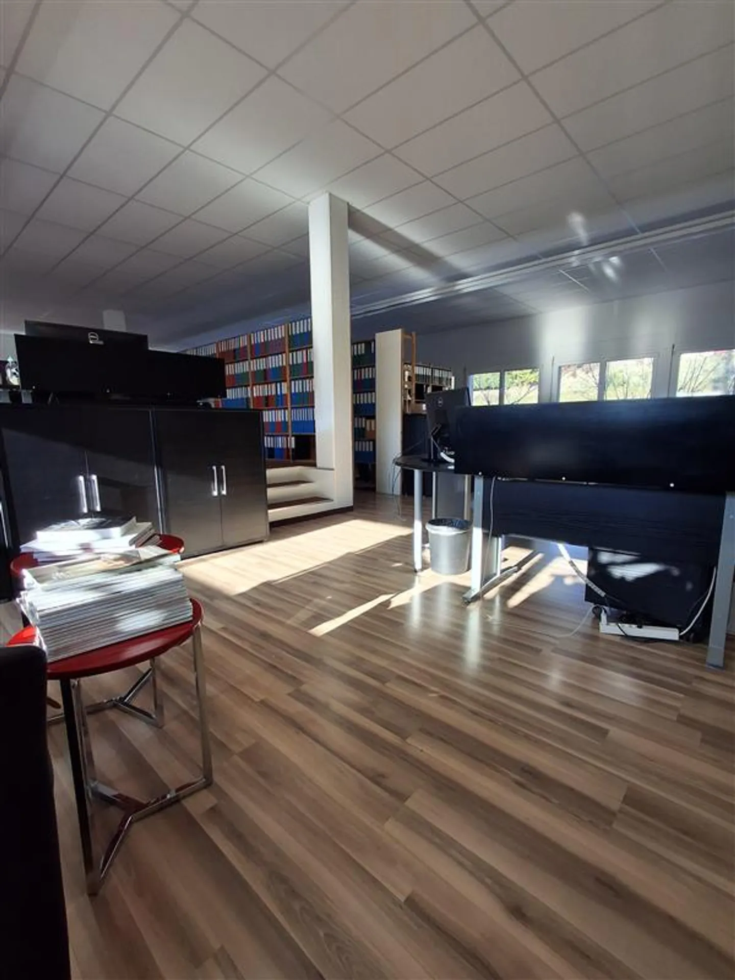 Espace Commercial Spacieux - Photo 5 sur 9