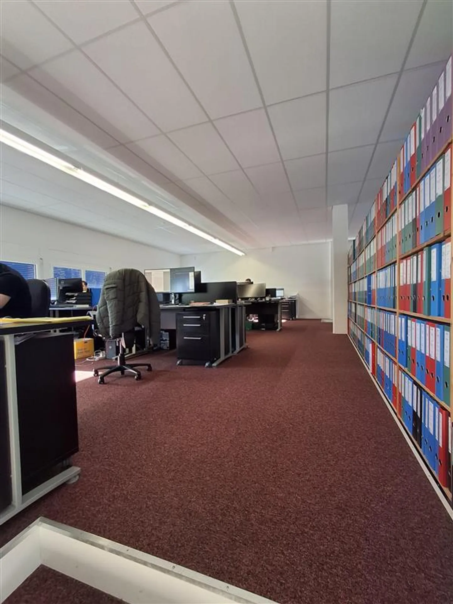 Espace Commercial Spacieux - Photo 7 sur 9