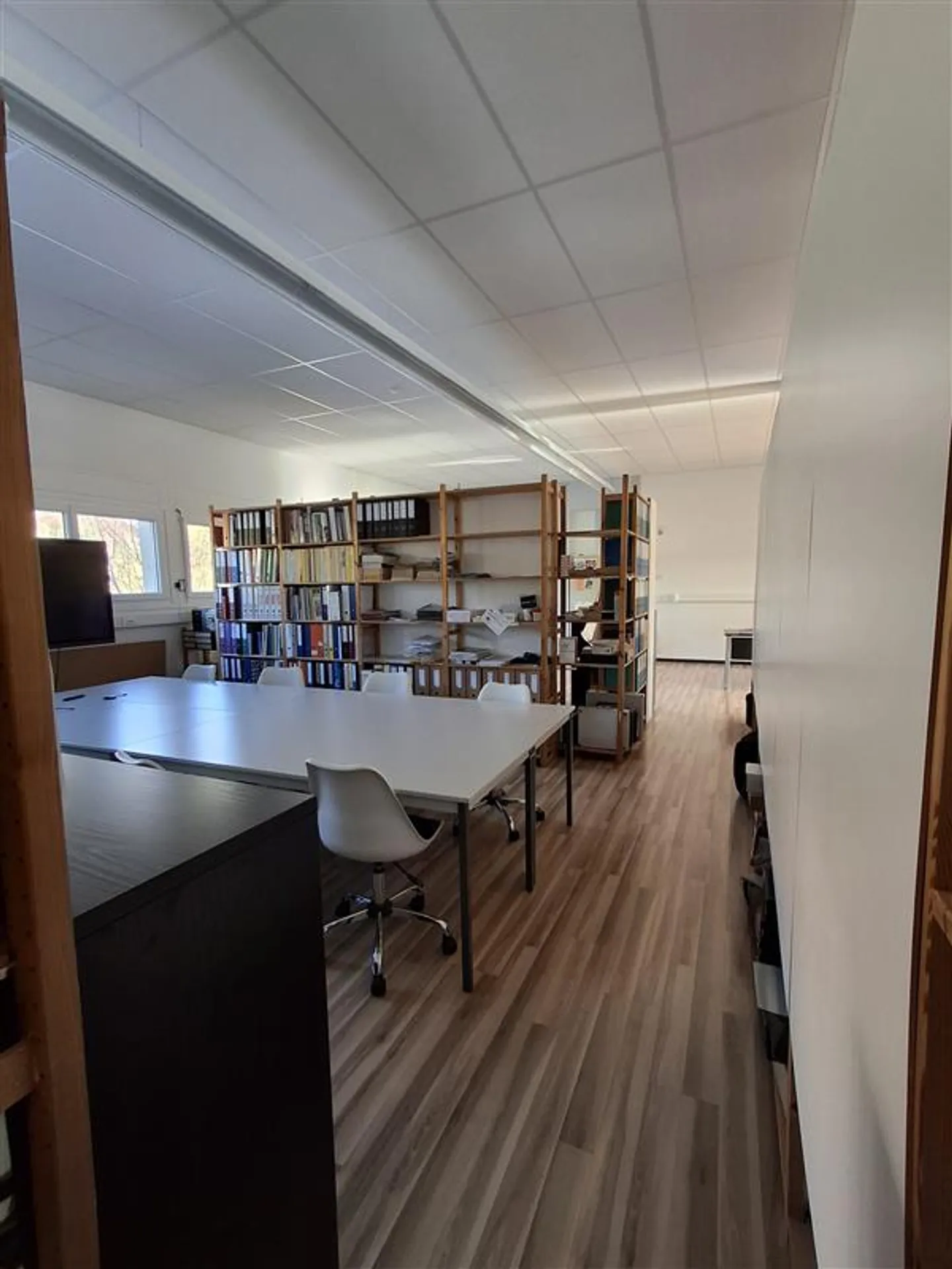 Espace Commercial Spacieux - Photo 9 sur 9