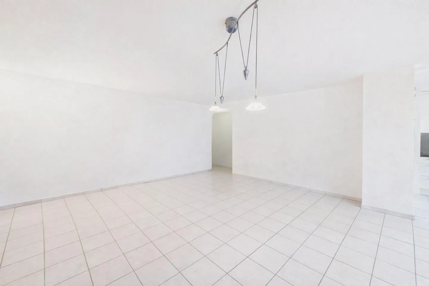 Moderne 3,5-Zimmer-Wohnung - Foto 3 von 10