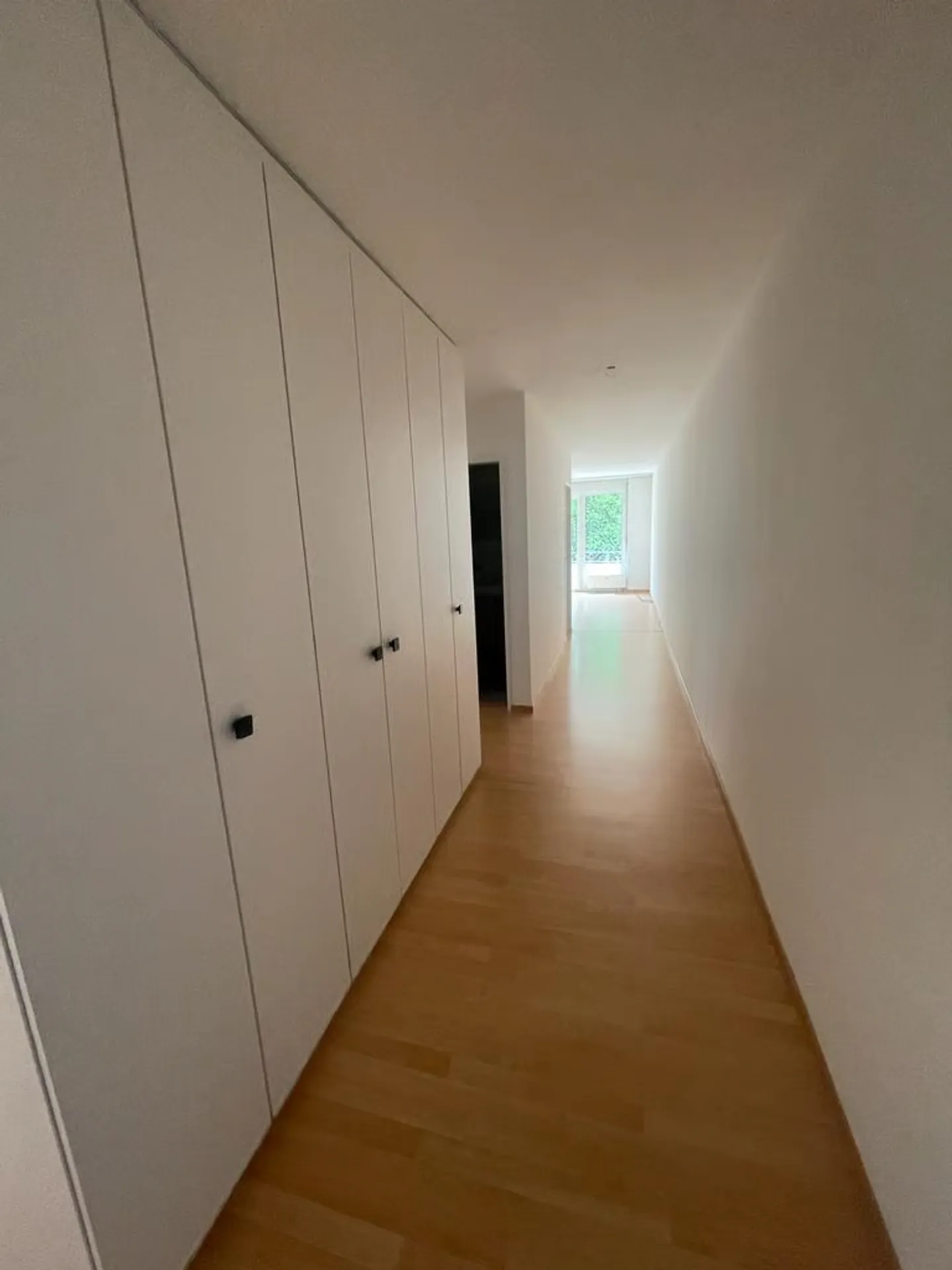 Ampio appartamento di 5,5 locali a Ipsach - Foto 10 di 12