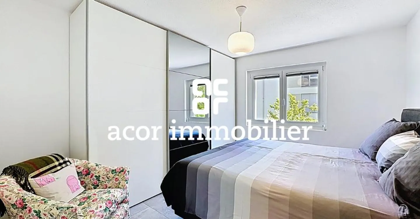 Appartement moderne avec terrasse - Photo 6 sur 7