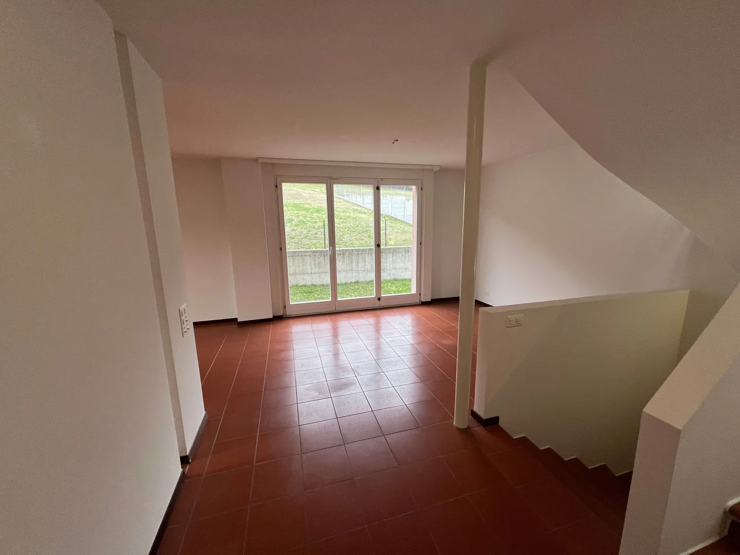 Einfamilienhaus mit 3 Zimmern, Garten und Garage in Bedano - Foto 10 von 11