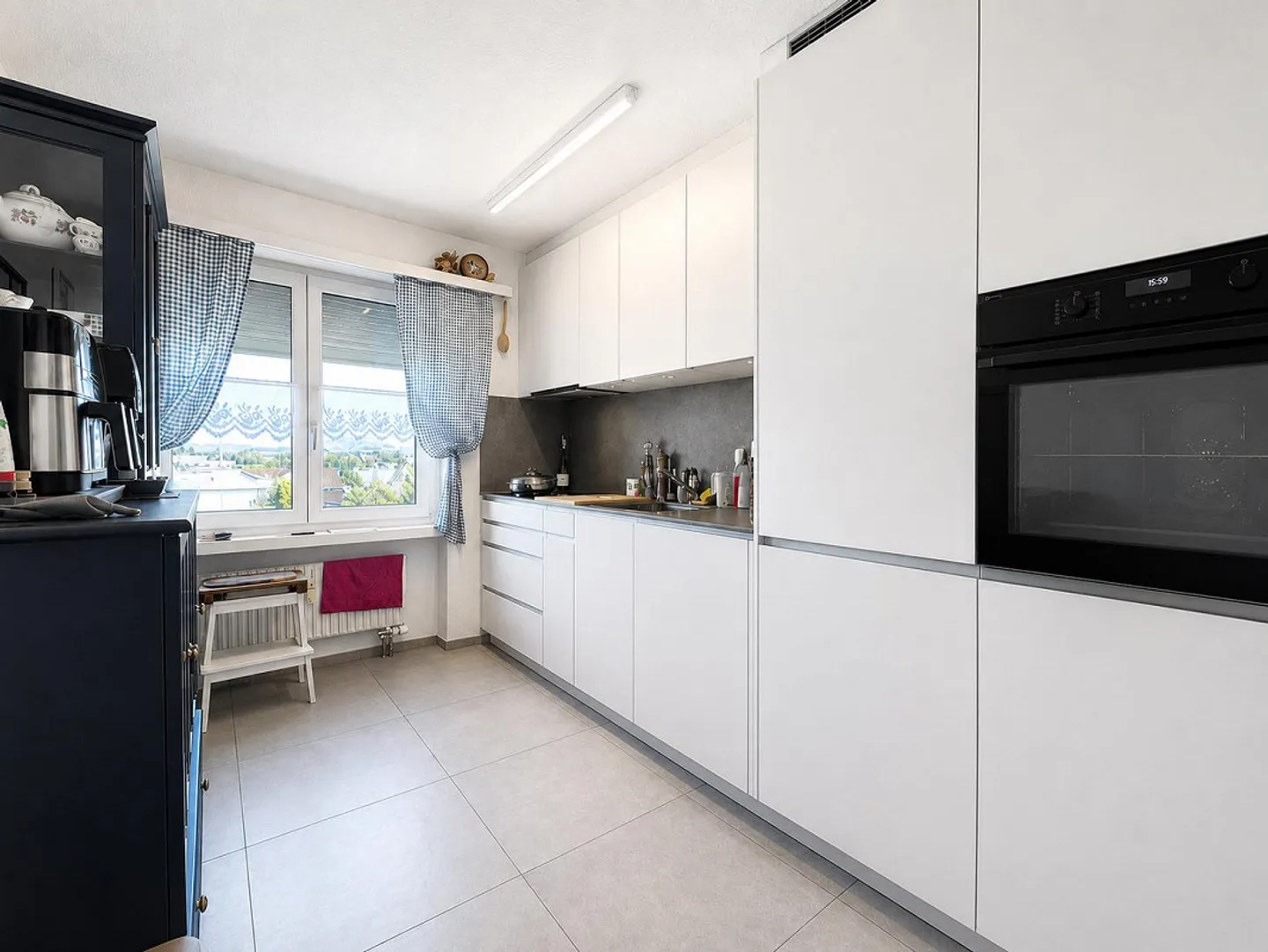 Bright and friendly 4.5 room apartment seeks new tenant - Photo 3 of 8