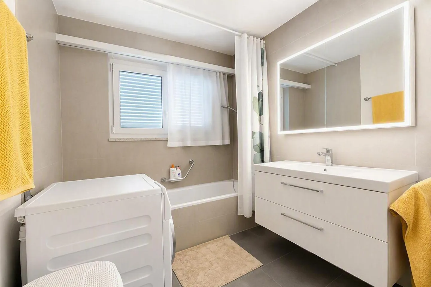 Bright and friendly 4.5 room apartment seeks new tenant - Photo 4 of 8