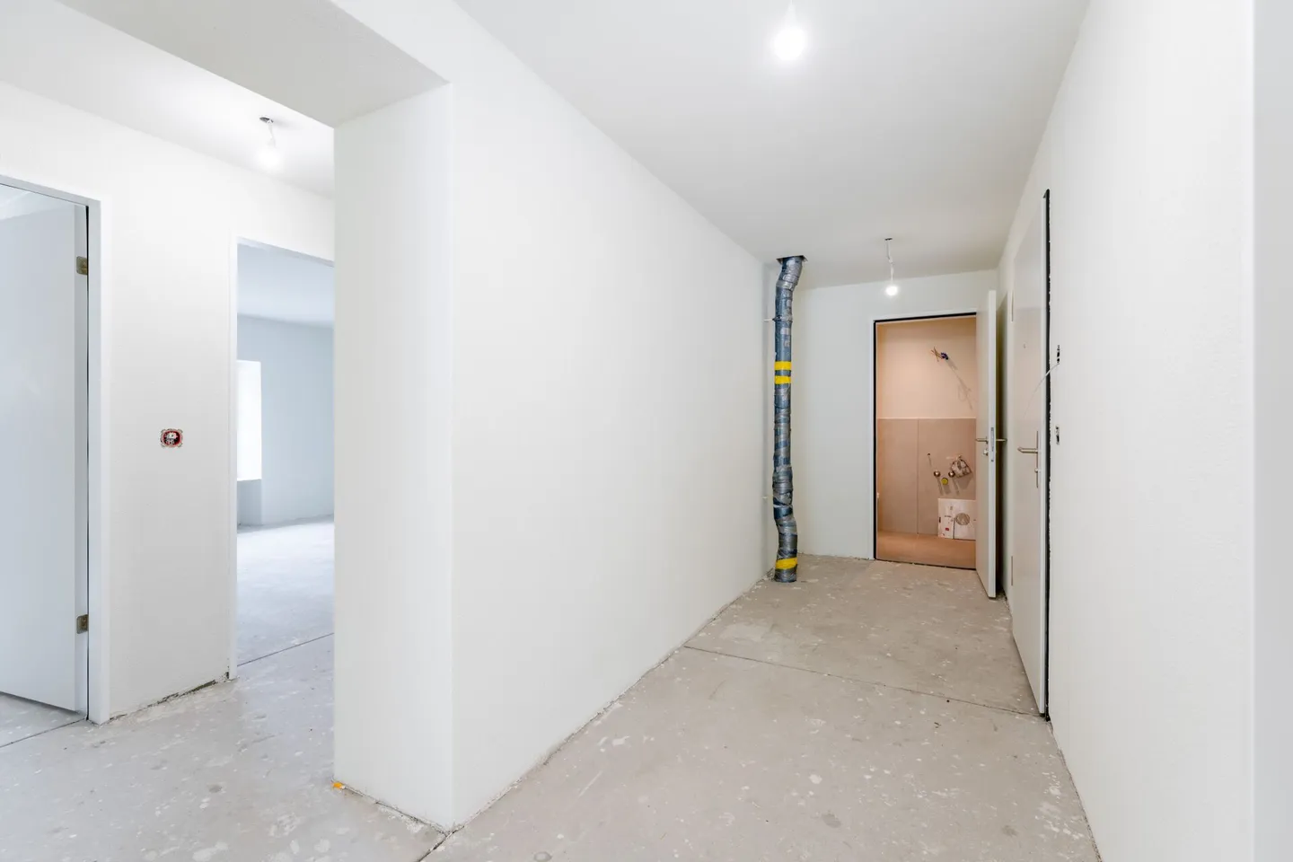 Appartamento giardino 4.5 stanze, 106 m² di superficie abitabile + 61 m² di patio presso l'Ergolz - Foto 4 di 11