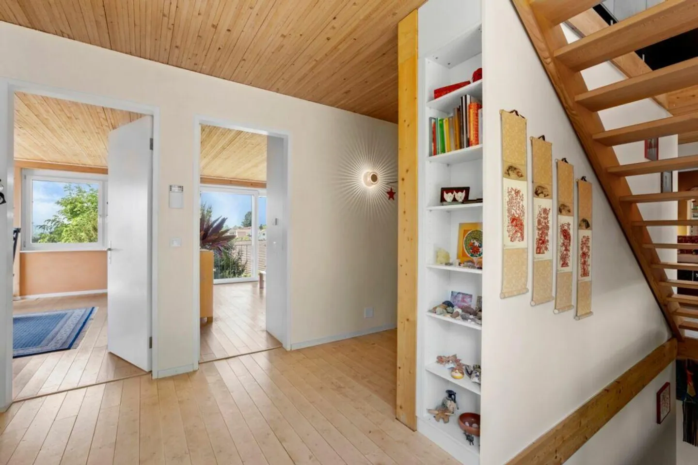 Sustainable Villa in Timber Construction with Best View Location - Photo 10 of 18