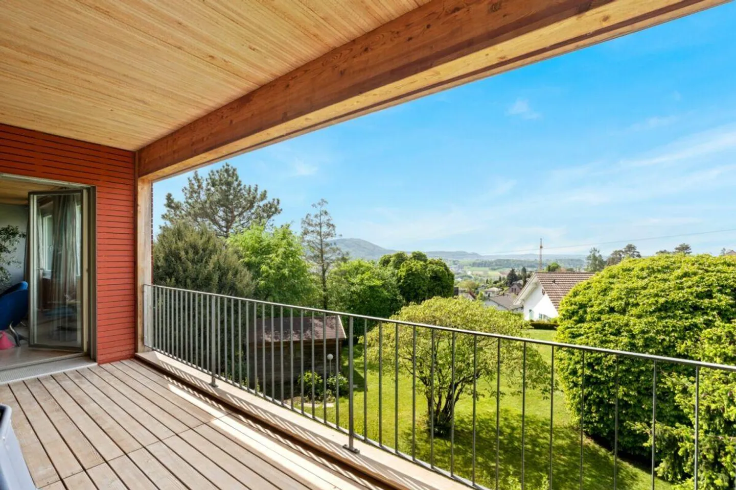 Sustainable Villa in Timber Construction with Best View Location - Photo 17 of 18