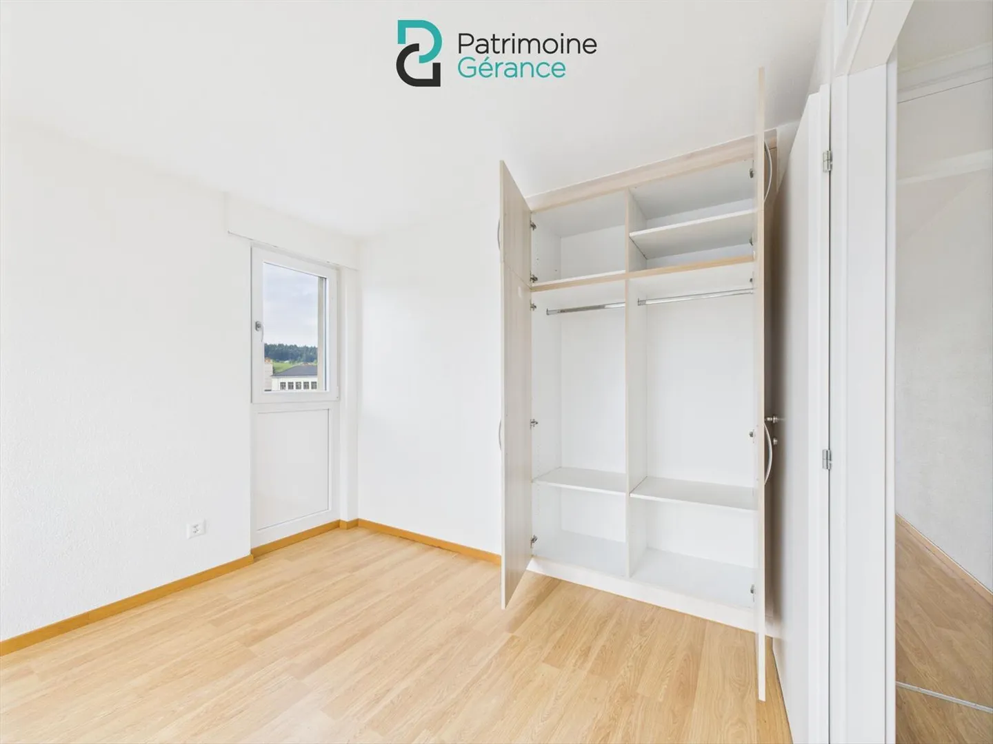 3.5 Room Apartment - Photo 8 of 13