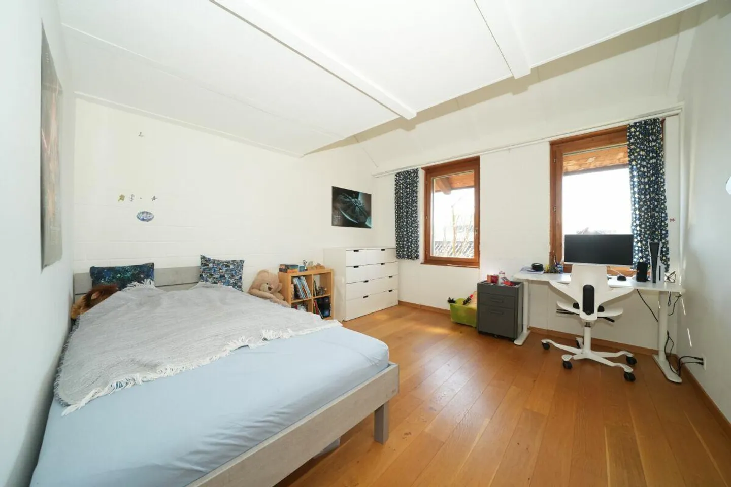 Stilvolles, einseitig angebautes Haus - Foto 11 von 13