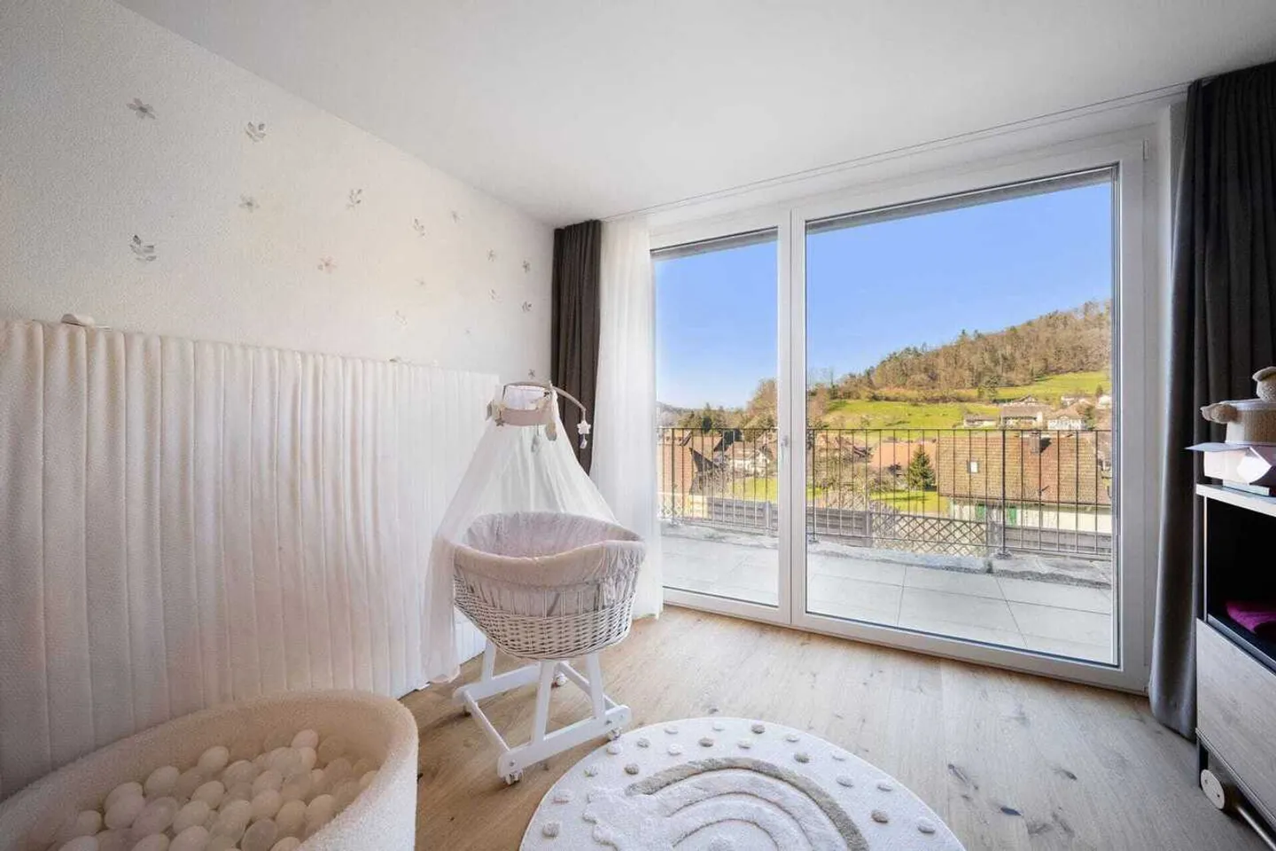 Villa unifamiliare di nuova costruzione con tecnologia all'avanguardia, vista panoramica e oasi all'aperto - Foto 10 di 13