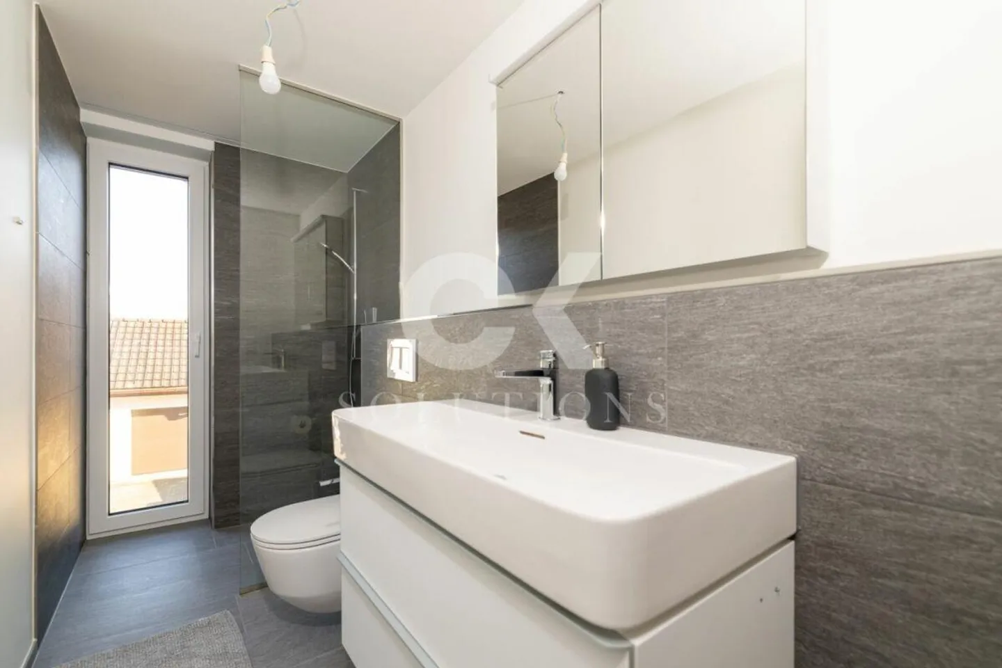 Ein Haus, viele Möglichkeiten - inklusive Einliegerwohnung! - Foto 12 von 13