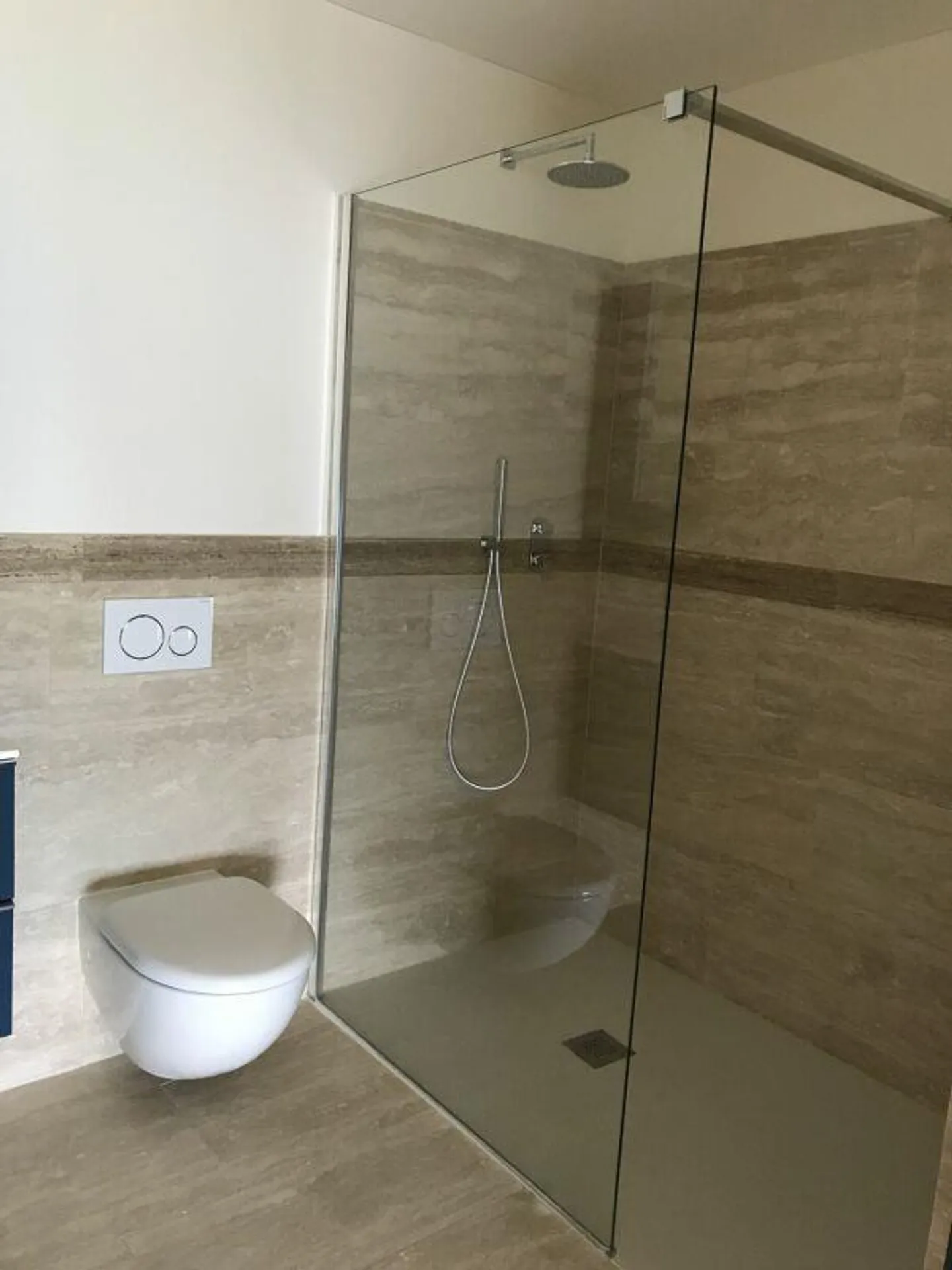 3.5-ROOM APARTMENT WITH UNMATCHED LAKE VIEW - Photo 27 of 30