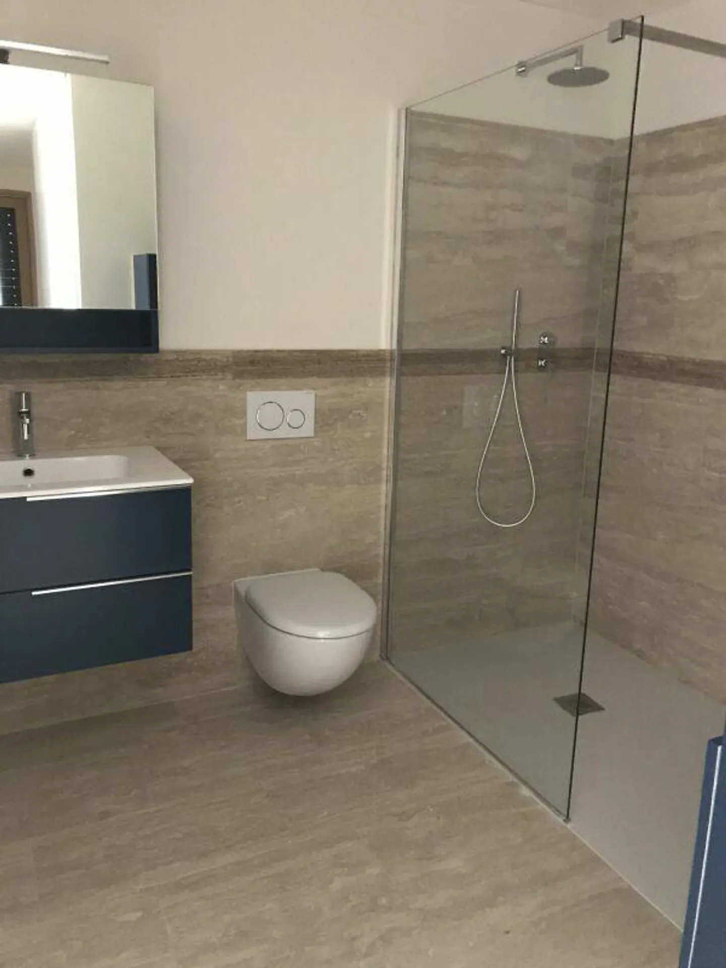 3.5-ROOM APARTMENT WITH UNMATCHED LAKE VIEW - Photo 28 of 30