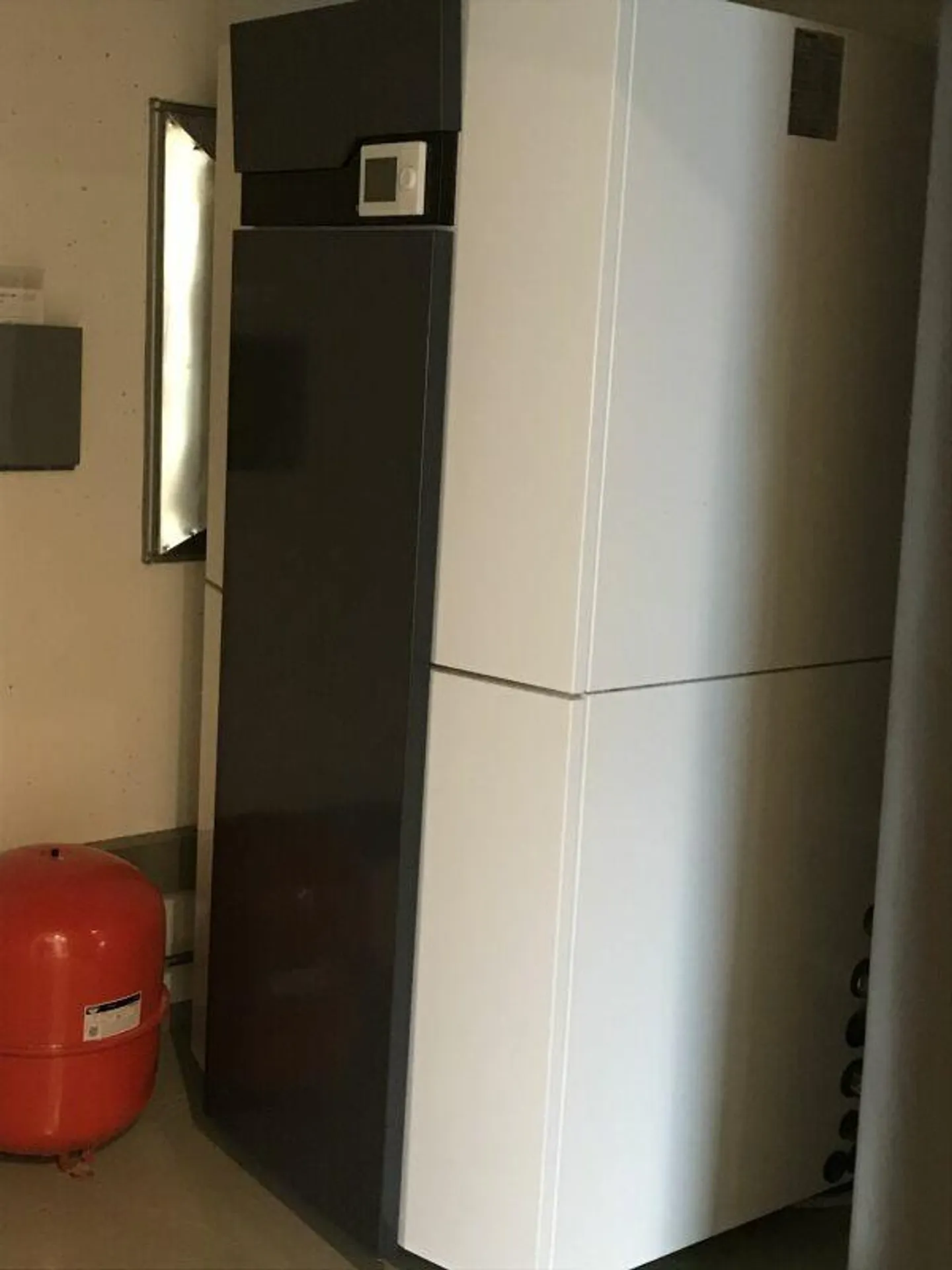 3.5-ROOM APARTMENT WITH UNMATCHED LAKE VIEW - Photo 29 of 30