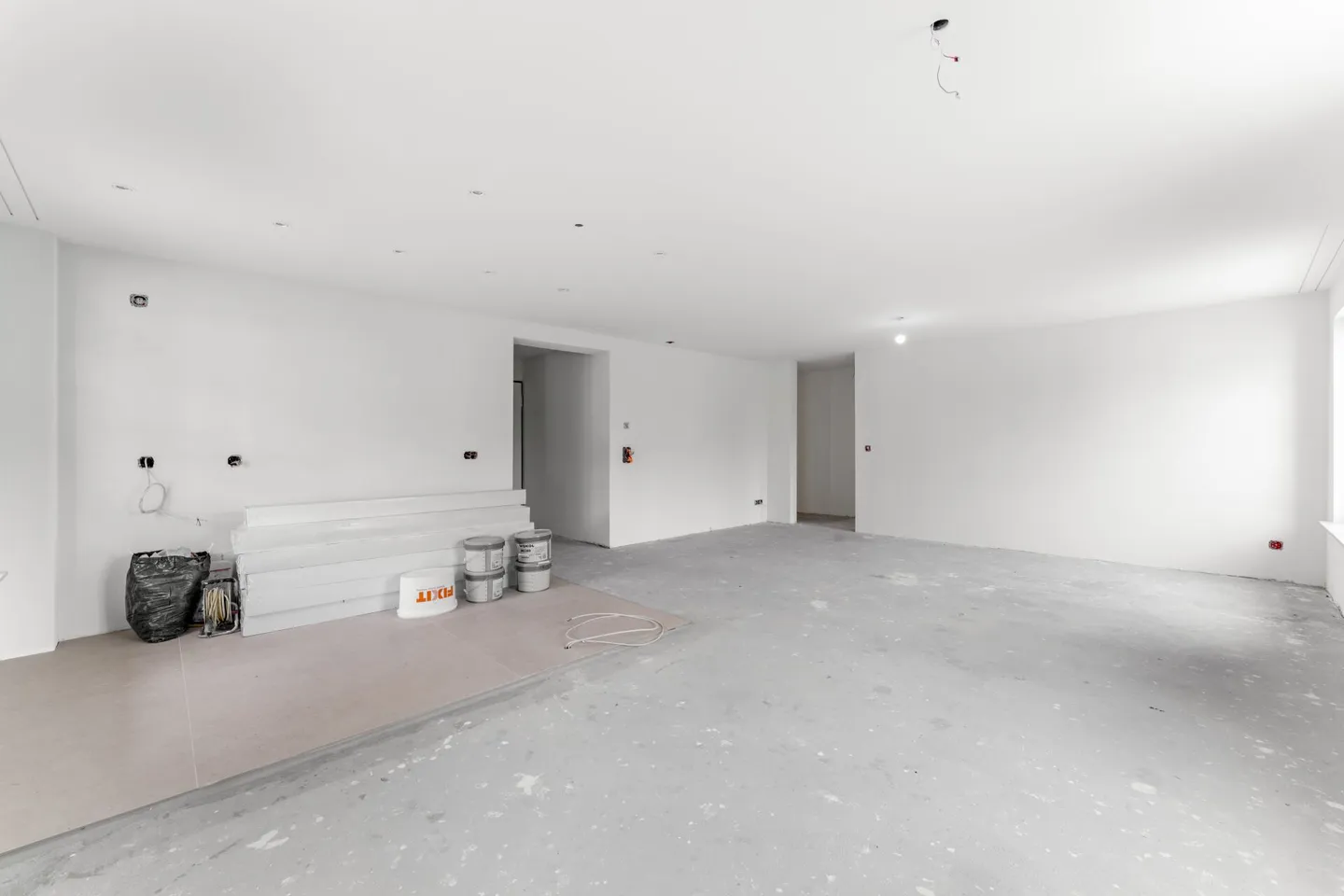 Appartamento 4.5 locali al 1° piano, 122 m² di superficie abitabile + balcone lato giardino con vista sull'Ergolz - Foto 6 di 14