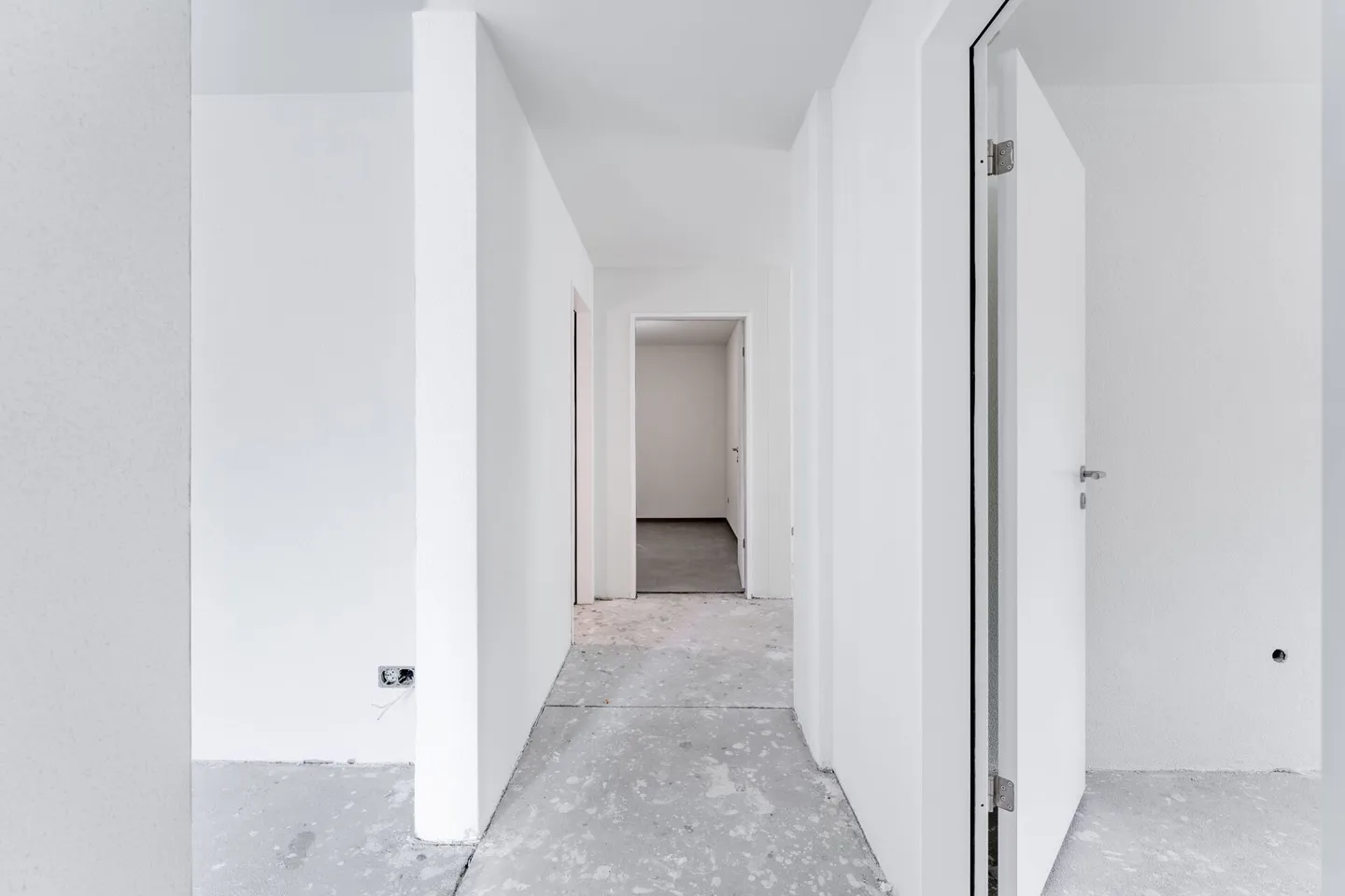 Appartamento 4.5 locali al 1° piano, 122 m² di superficie abitabile + balcone lato giardino con vista sull'Ergolz - Foto 8 di 14