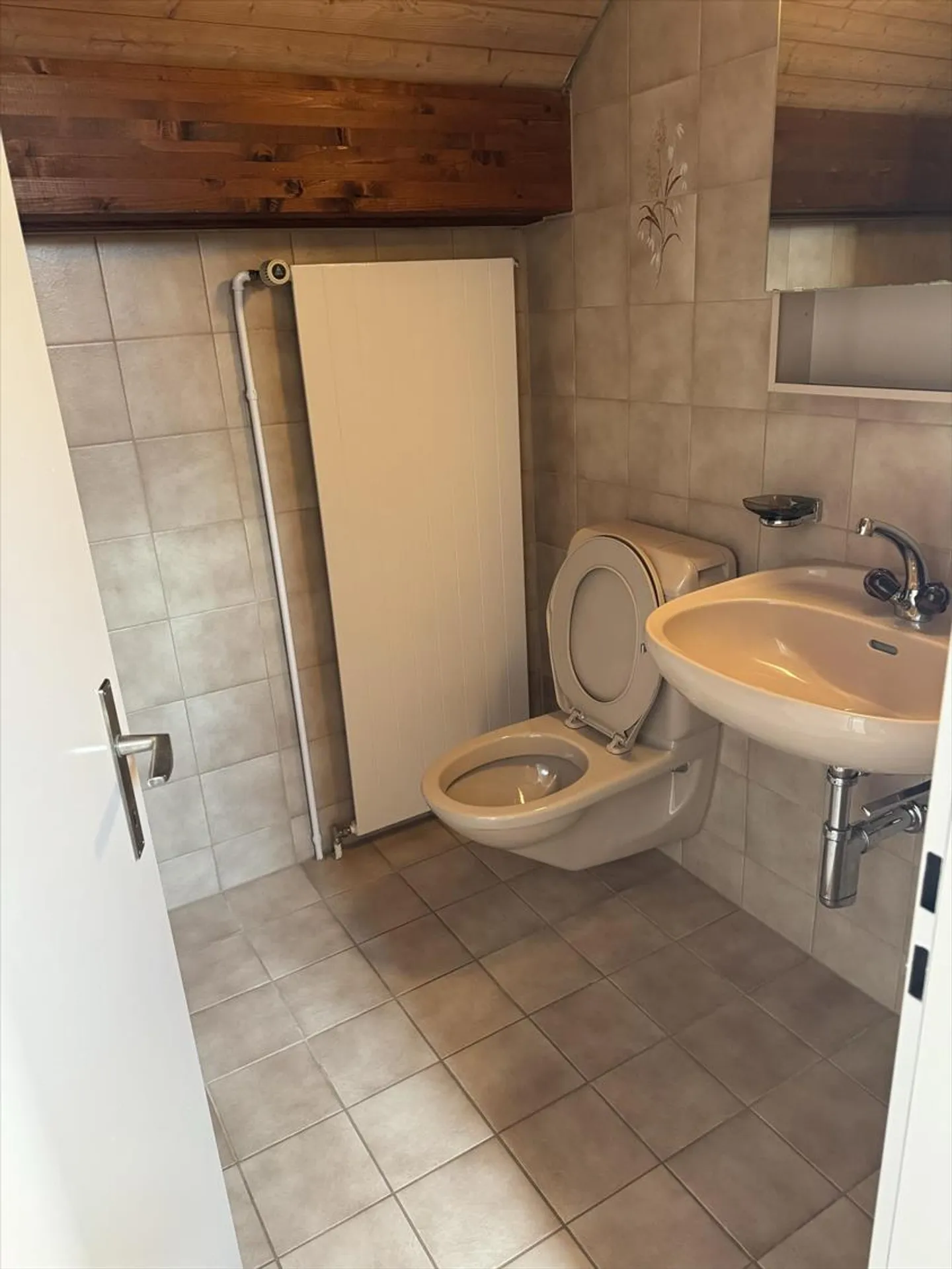 Appartamento in affitto - Foto 5 di 9