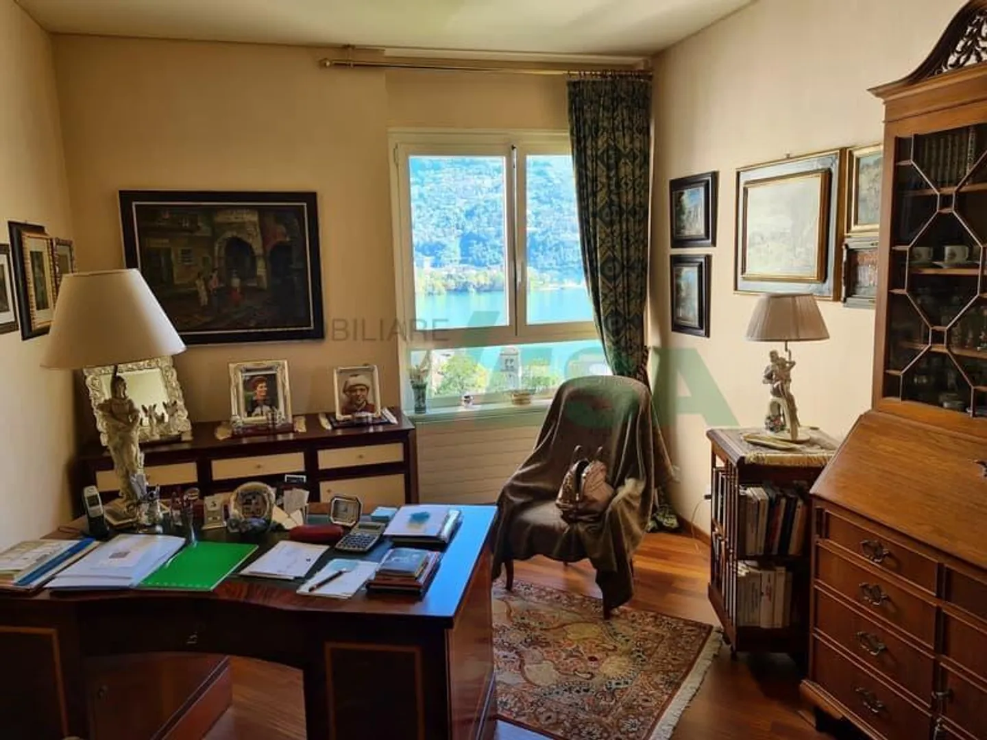 Elegante und komfortable 4,5-Zimmer-Wohnung mit atemberaubendem Seeblick - Foto 6 von 13