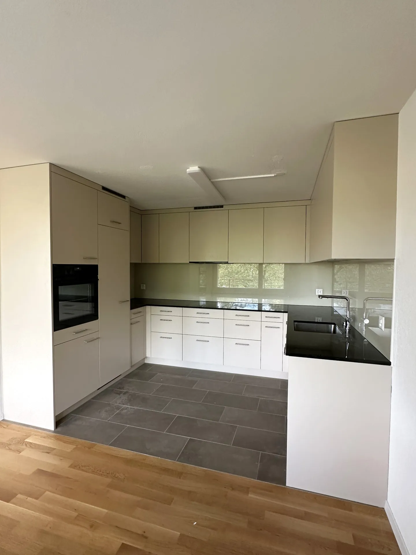 Renovierte Wohnung in Buchthalen - Foto 2 von 6