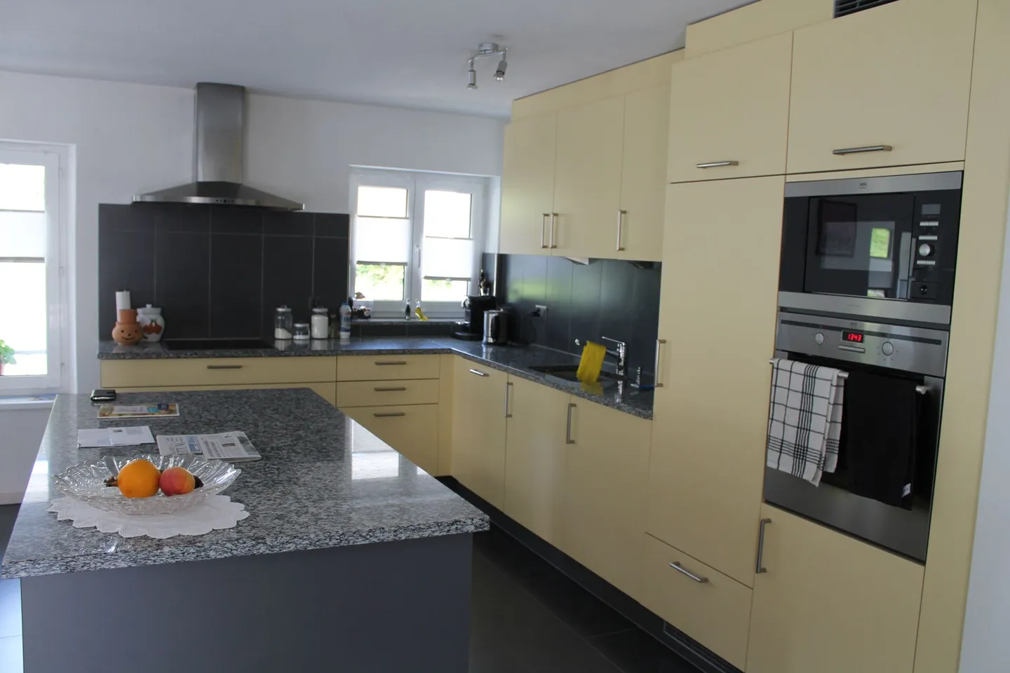 Casa moderna bifamiliare in vendita - Foto 4 di 13