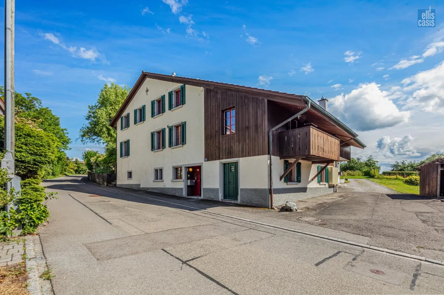 Charming Flarz House Jewel with Idyllic Garden - Photo 1 of 13