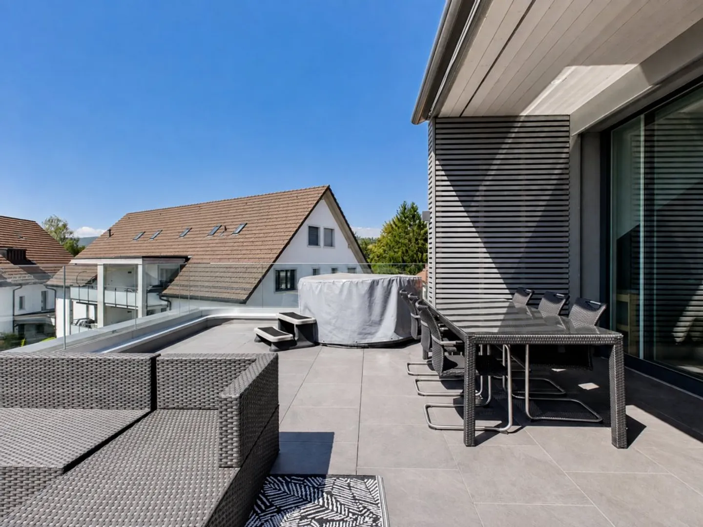 Einzigartige Maisonette mit Sonnenterrasse - Foto 2 von 7