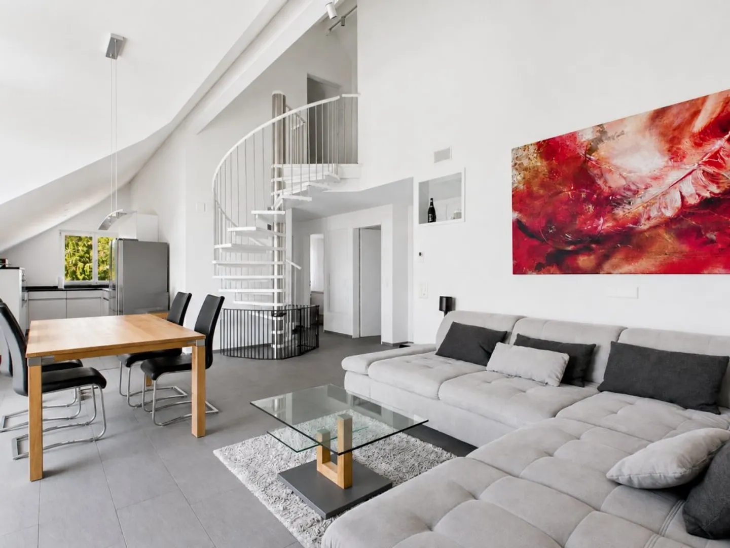 Einzigartige Maisonette mit Sonnenterrasse - Foto 1 von 7