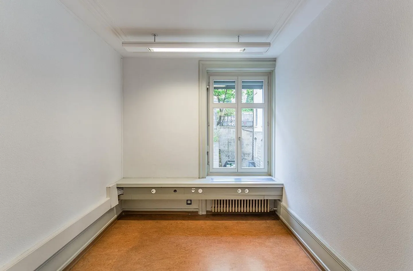 Temporary Storage Space at Stampfenbachstrasse 32 - Photo 2 of 4